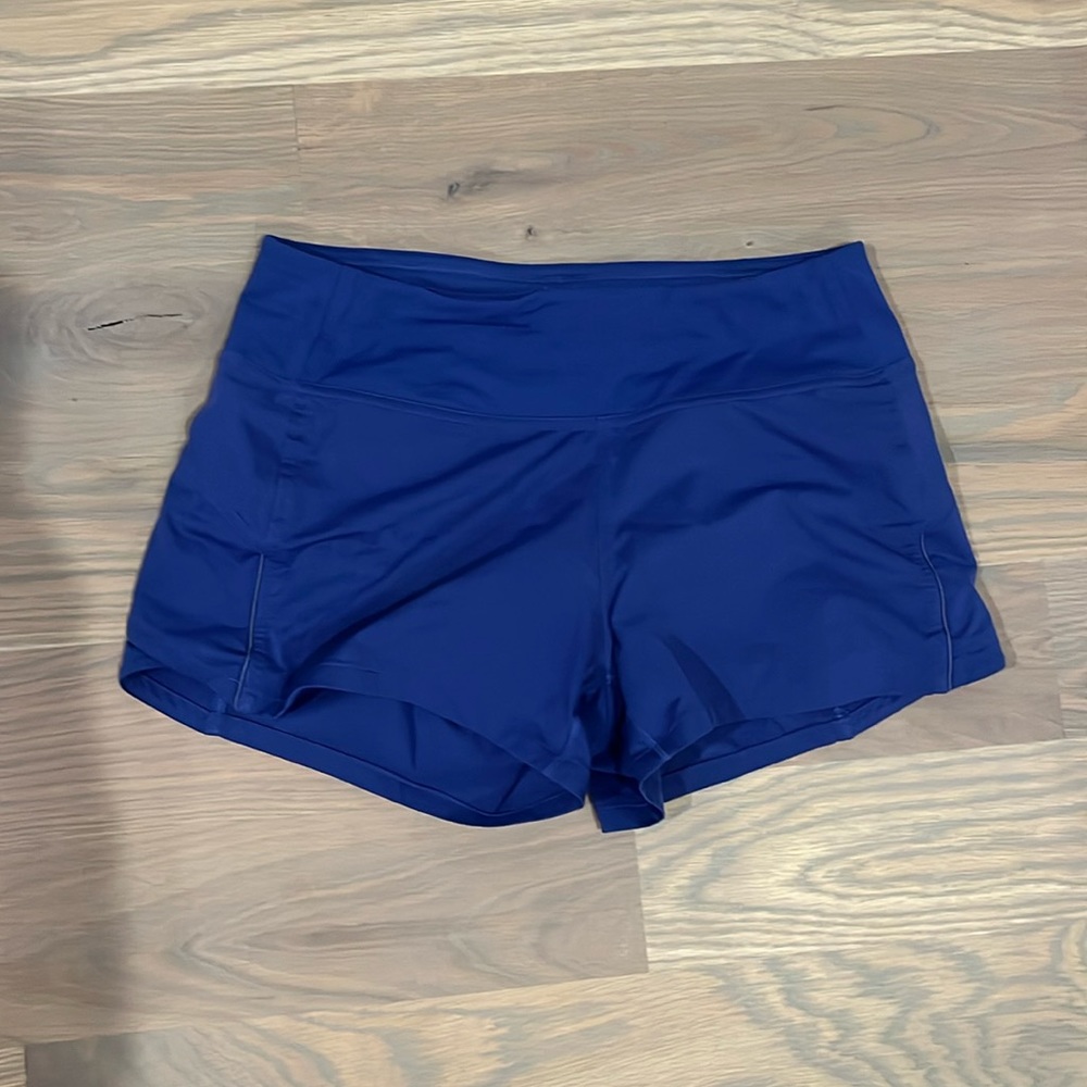 Lululemon Size 4 Speed Up Shorts